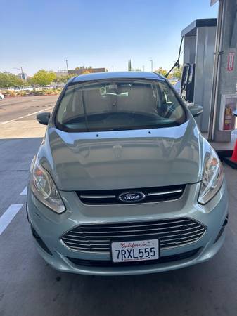 2013 Ford C-Max Híbrido SEL 60K millas - $8.500 (Clovis)634353321419531222