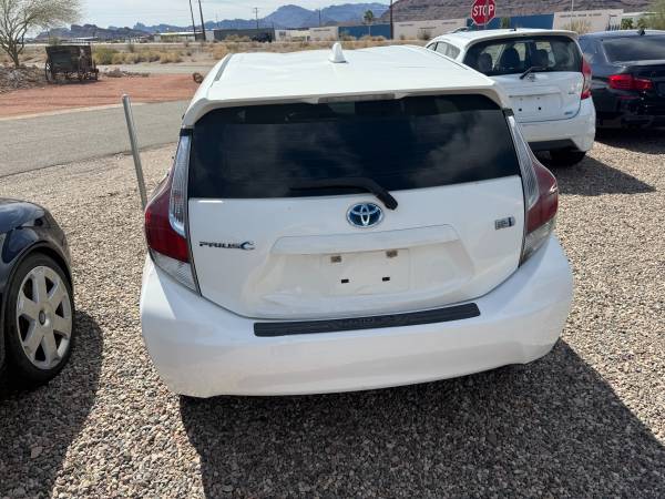 2016 TOYOTA PRIUS C Top Notch AUTO AZ - $6,995 (Lake Havasu city)63470416577537124