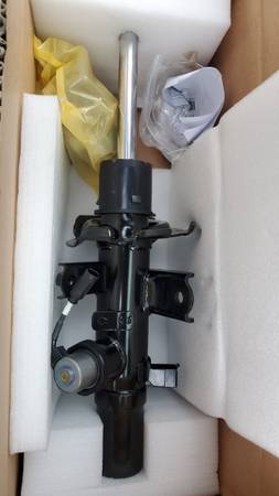 Kia Stinger Front Left Strut & Upper Strut Mount 1