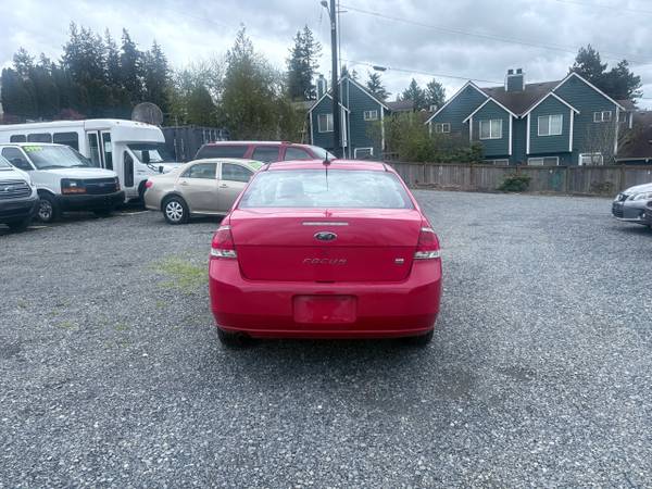 2008 Ford Focus SE Sedan - $4,799 (Lynnwood, WA)63469737370369123