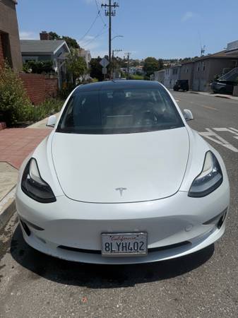 2019 Tesla Model 3 Standard Range+--Price w/$4000 IRS Rebate - $11,000 (Los angeles)63624558312195121