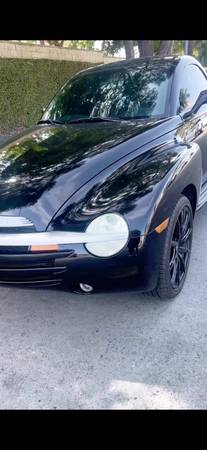 chevrolet ssr 2004 1