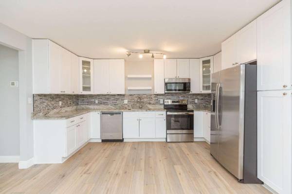 $1600.00 / 2br - 800ft2 - Unit A for Rent in Hudson63976135493891121