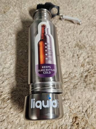 Aluminum bottle coozie 1