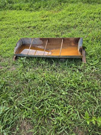 HOG TROUGH 1