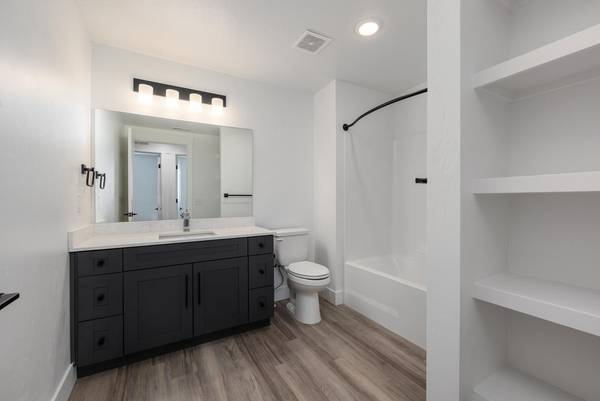 $1,915 / 3br - 1252ft2 - New Homes Located In The Heart Of Meridian! (Meridian)63794993354753122