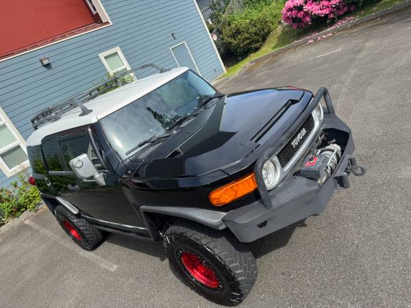 2007 Toyota FJ Cruiser Off-Road Lifted Manual W/4x4 - $16,995 (Daily Deals Auto Sales Lynnwood)63470613023491122