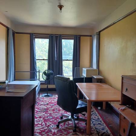$600 / 6br - 92ft2 - Habitación privada amueblada en casa histórica – $600/mes – Se busca compañero (Downtown Lafayette)63680139828099120