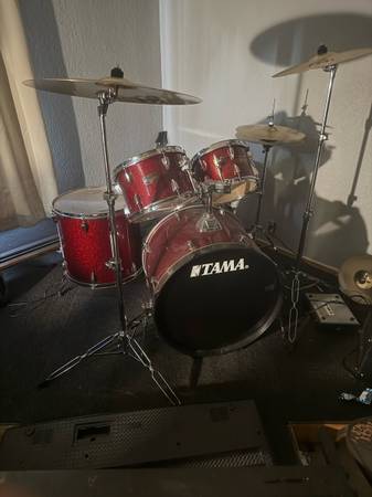 Tuma drum set 1
