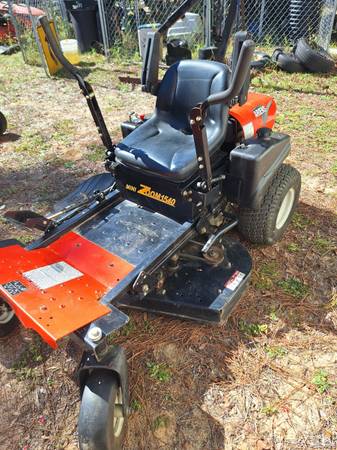 Ariens z turn mower 1