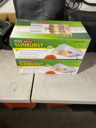 SUNBURST 150W Sodium Grow Light w Hood 1