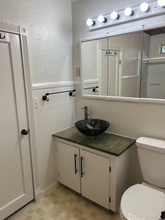 $1,950 / 2br - 950ft2 - Cottage downtown (Leavenworth)63872312650371123