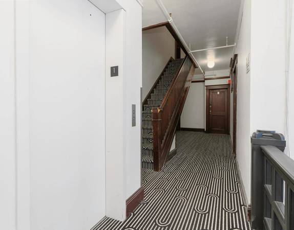 $1,295 / 1br - SPECIAL: 1 FREE MONTH + 5 Parks within 1.5 Miles, Hardwood Floors (Downtown Portland)63820707937283121