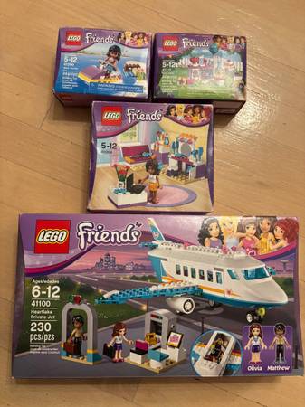 4 LEGO FRIENDS SETS (COMPLETE) ($20 for all) 1
