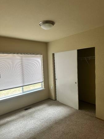 $2,330 / 2br - 1106ft2 - In Marysville, Privacy Fences, 2/BD (18111 25th Ave NE, Marysville, WA)63688295996547124