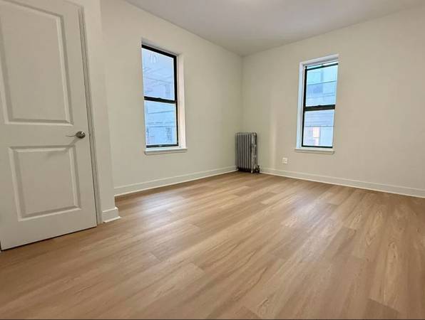 $2,200 / 1br - Recently Renovated 1BR Apartment – Prime PLG Brooklyn – Easy Commute! (Prospect Lefferts Gardens)64033801762434121