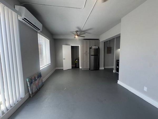 $799 / 318ft2 - North Water Apartments - $799 Studio Apartment Ready For Move In (Corpus Christi)64036539620611124