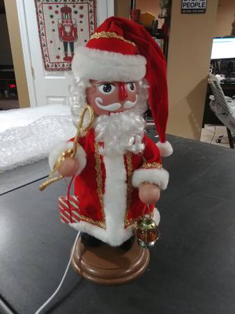 Animated Santa Claus 1