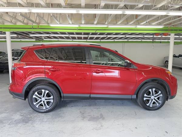 2016 Toyota RAV4 AWD Tracción en las cuatro ruedas RAV 4 LE DOS DUEÑOS SUV - $14,995 (RJ Auto Sales)63470222241409124