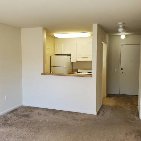 $1,800 / 1br - 600ft2 - 1Bedroom Balcony Downtown Pinole (hercules, pinole, san pablo, el sob)63890317444993121