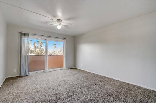 $1.275 / 2 habitaciones - Toma la decisión correcta, elige Regalia Crest Apartments (Sacramento)63228481708289122