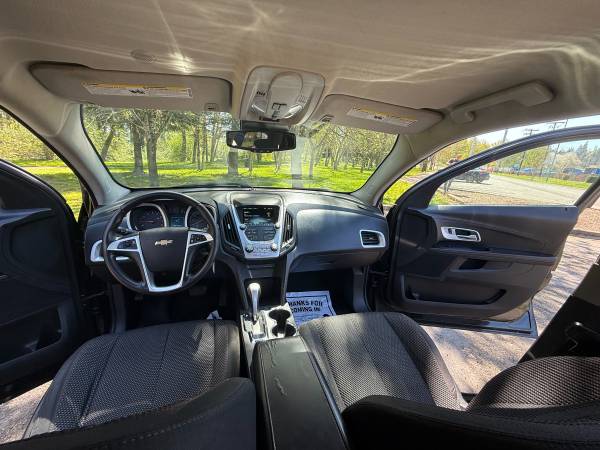 2015 chevy equinox - $5,000 (SUMNER)63623125101059121