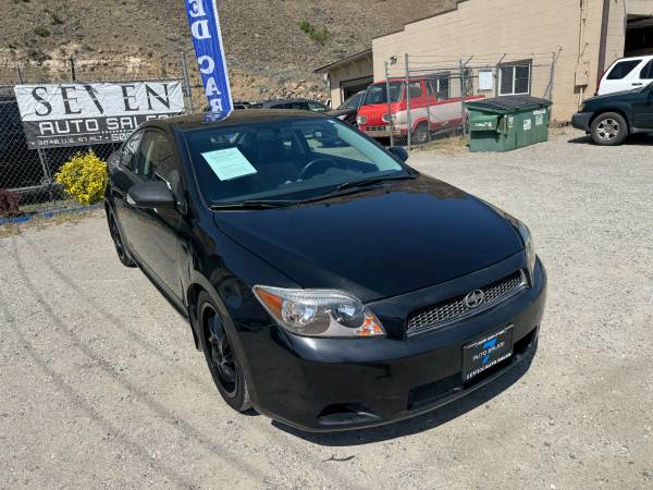 2007 Scion TC, súper limpio, transmisión de 5 velocidades - $4.999 (Wenatchee, WA)63442635798273124
