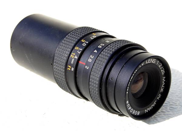 25mm f2.0 HITACHI C-MOUNT LENS 1