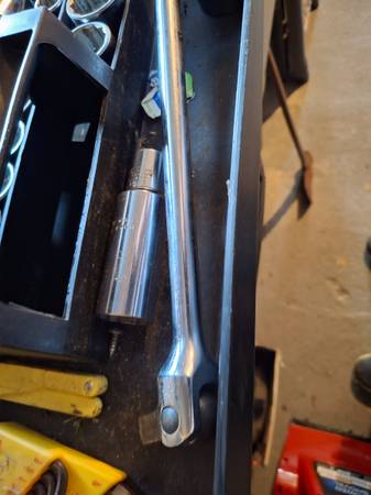 Ratchet set not  sure how many 1