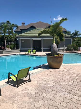 $1,100 / 2br - 1250ft2 - Beautiful property Furnished private room and bathroom (Tampa)64002493177730124