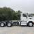 2015 Peterbilt 579 Day Cab with Manual Trans (u13322) 3 thumbnail