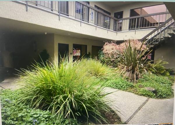 $1,050 / 125ft2 - Rare private suite in West San Jose in secure professional building (san jose west)63772872015489123