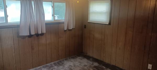 $69,500 / 3br - 900ft2 - country 1/2 acre manufactured house. Land contract (Jackson)63952522556035120