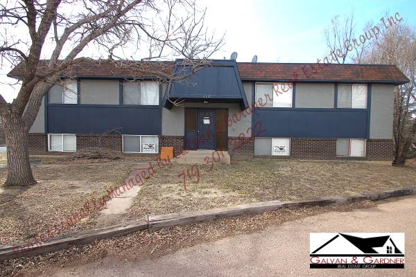 $900 / 2br - 700ft2 - Acogedor apartamento en nivel inferior en Eastborough63686745988225120