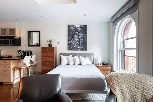 $1,900 / 600ft2 - Perfect Fenway Studio Close to All (Fenway)63802024744195121