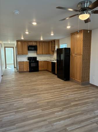 $1,900 / 3br - 1200ft2 - 3 bed 2 bath home (Albion)63980821997826121