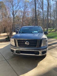 2019 Nissan Titian SV 4x4 - $21,500 (Raleigh)63470073479937122