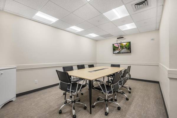 $1,520 / 330ft2 - 💼 Beautiful Downtown Office | Gym, Lounge, Rooftop and more! No Fee! (Financial District)63912047808898124