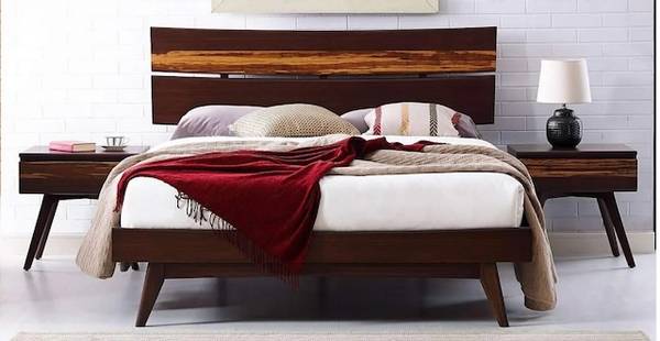 Azara Bedroom Set by Greenington – King Size + 2 Nightstands 1