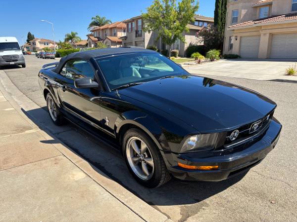 2006 Ford Mustang descapotable - $4,900 (brentwood / oakley)63617799907971124