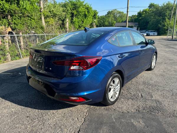 2020 HYUNDAI ELANTRA - $9,950 (Madison)63624956989313123