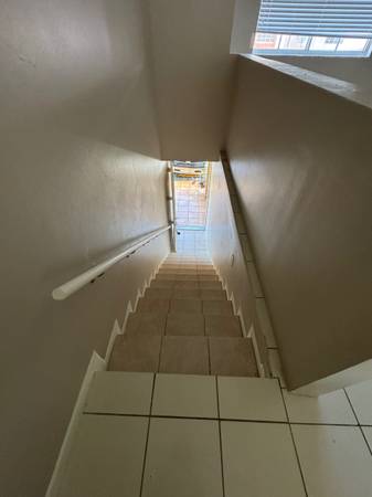 $2,150 / 2br - Prado XIII. Lavandería en la unidad, 2 estacionamientos (Hialeah)63825127578113122