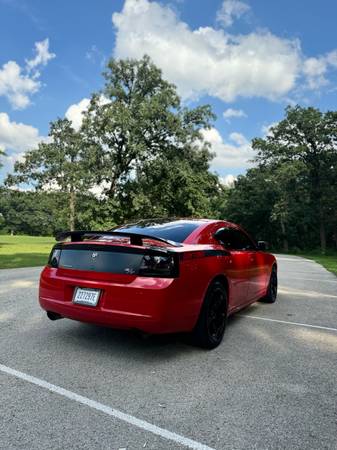 2006 Dodge Charger R/T Daytona Torred Edition - $8,500 (Hickory Hills)63616772779267123