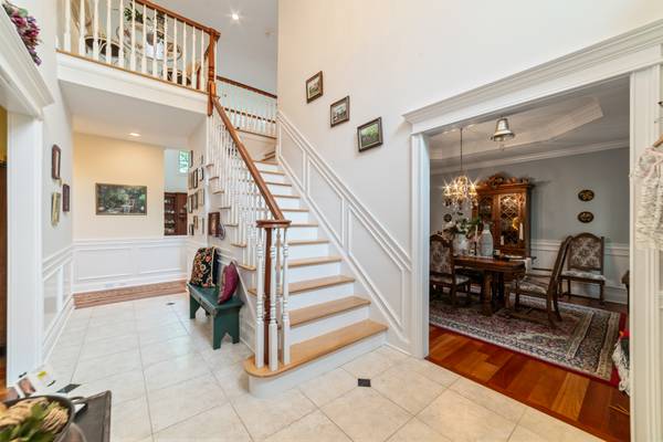 $1,100,000 / 4br - 3600ft2 - res.0133170Come to Woodbury CT! Truly elegant colonial. (Woodbury)64315110246273122