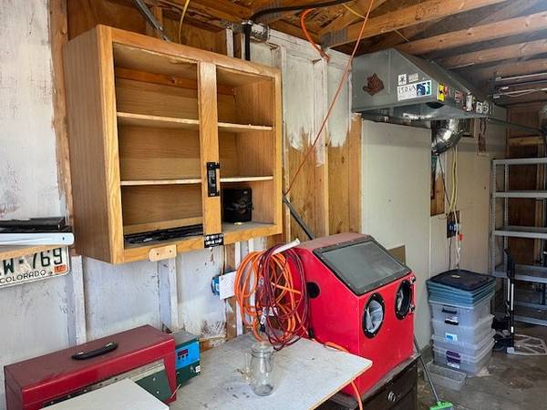 Entire 4 person Glass Studio for Rent (Denver)63679587604481124