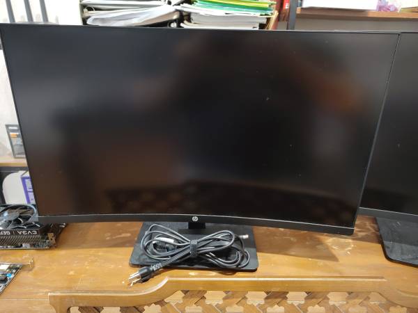 HP Monitors, GTX 1660 Super, 1gig NICs 1