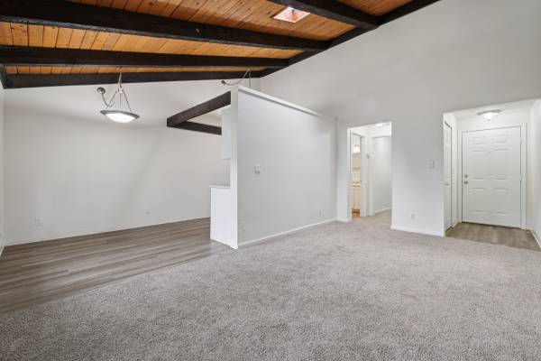 $1,544 / 1br - 720ft2 - ¡$1000 DE DESCUENTO EN EL ALQUILER DEL PRIMER MES ESPECIAL!! (TUKWILA)63929299691779123