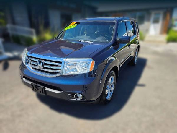 2012 Honda Pilot - Financing Available! Carfax, come see us today. 1