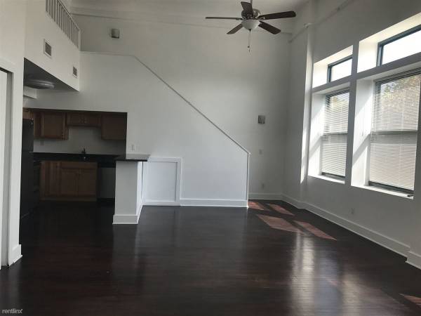1 BED LOFT IN MIDTOWN 1