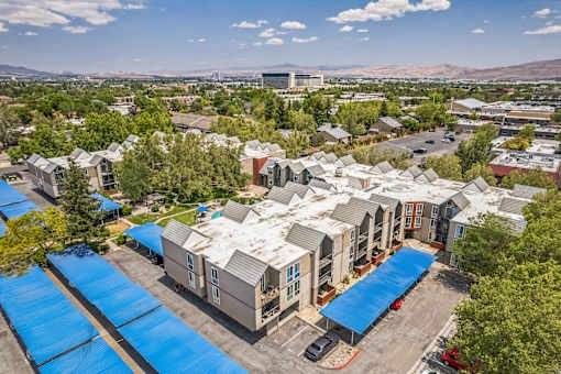 $1,205 / 450ft2 - Spacious Closets, BBQ/Picnic Area, Rent Plus (3285 Clover Way, Reno, NV)63682273276291121